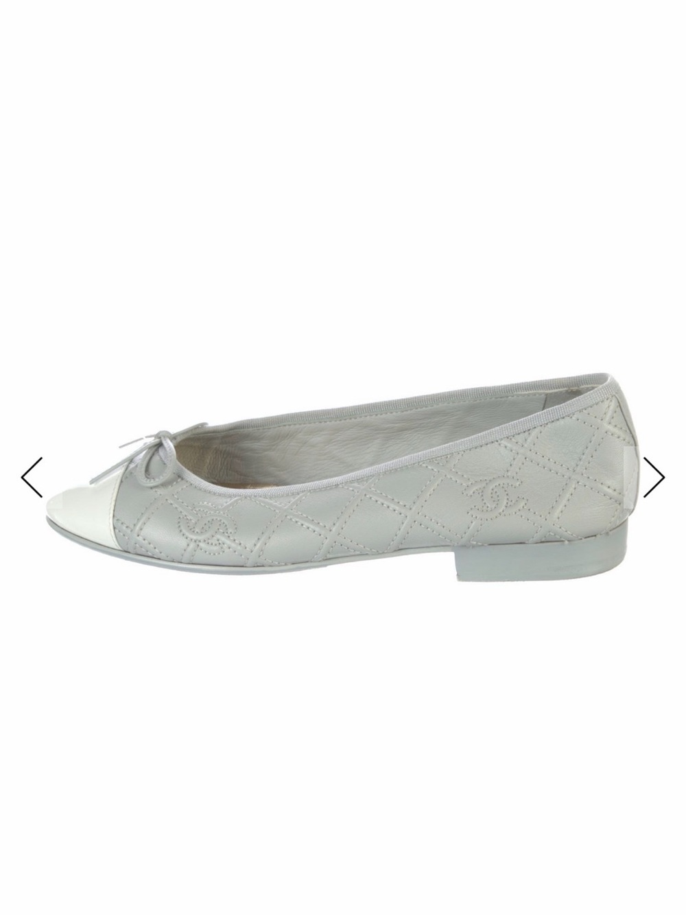 CHANEL Two-Tone Quilted Leather Ballet Flat - White & Cream